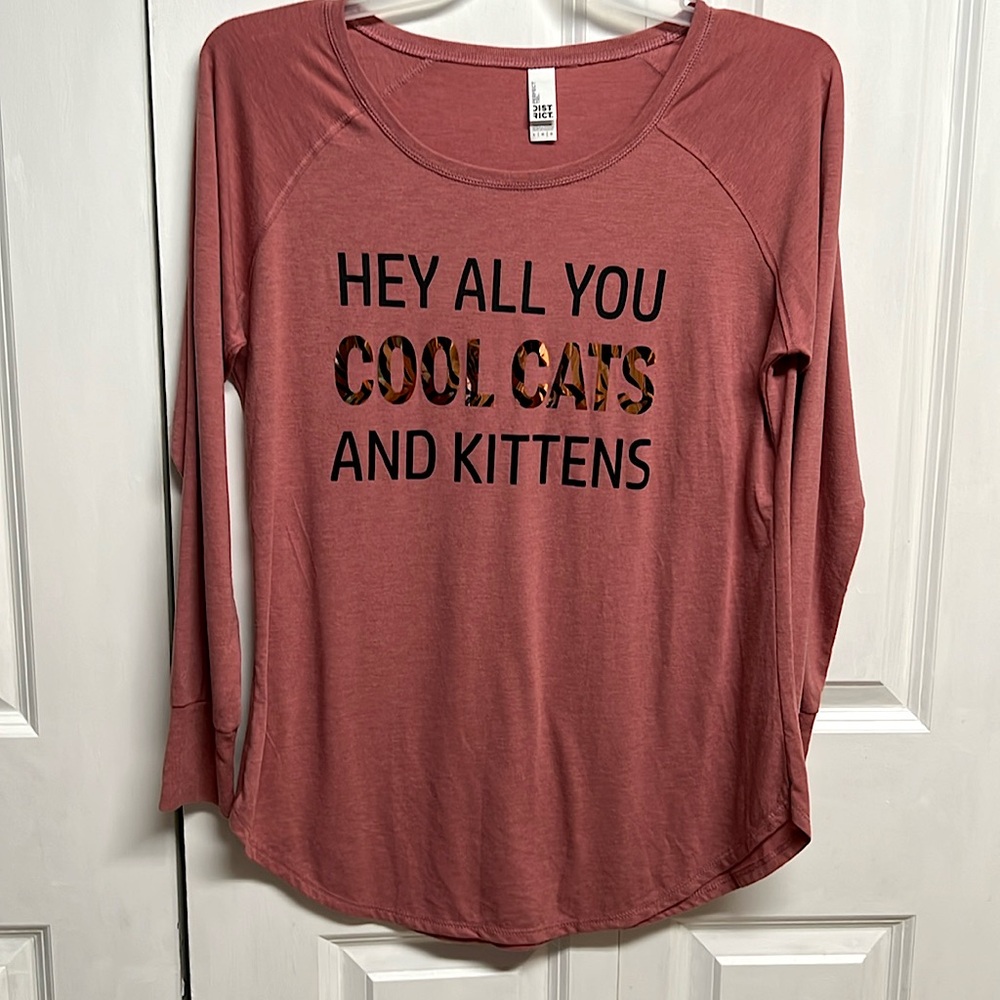 Perfect Tri Cats Graphic Long Sleeve Tee Shirt Size L Dark Rose Pink